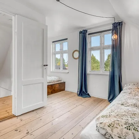 Stunning In With Wifi Bandholm